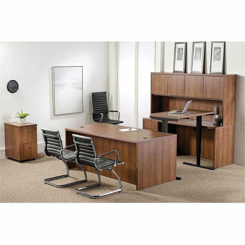 825925